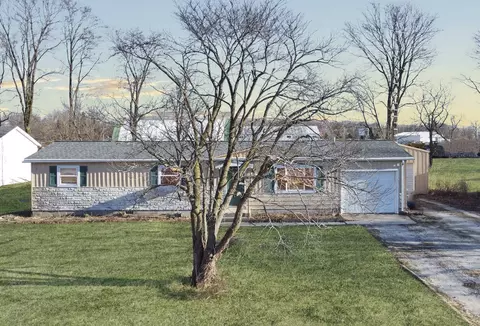 1353 N 4483rd Rd, Earlville, IL 60518
