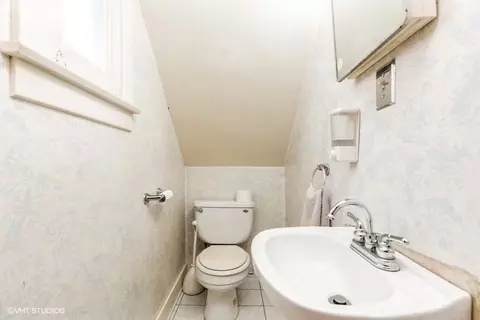 Bath - 22 N Commonwealth Ave, Elgin, IL 60123 photo 1 of 2