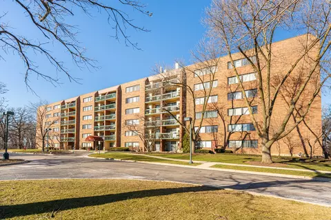 1840 Huntington Blvd #506, Hoffman Estates, IL 60169