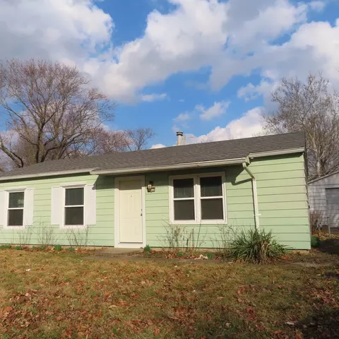 1302 Westfield Dr, Champaign, IL 61821