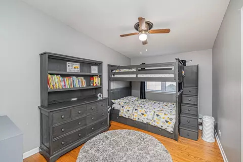 Bedroom - 1915 Greenleaf Ave, Des Plaines, IL 60018 photo 3 of 4