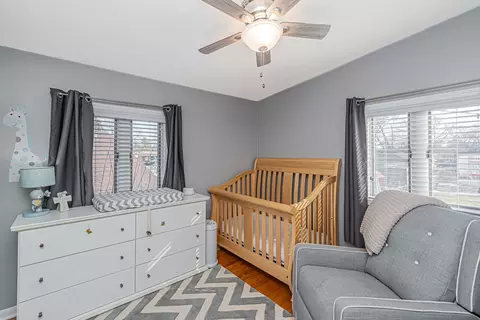 Bedroom - 1915 Greenleaf Ave, Des Plaines, IL 60018 photo 4 of 4