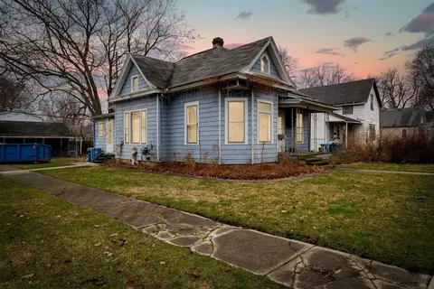 234 E Timber St, Pontiac, IL 61764