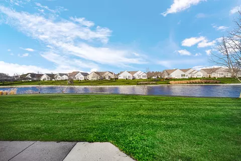 View/Area - 20 Twickenham Ct, Algonquin, IL 60102 photo 1 of 1