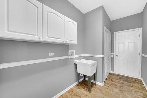 Other - 20 Twickenham Ct, Algonquin, IL 60102 photo 3 of 11