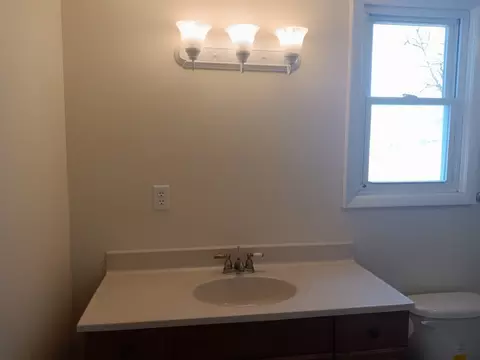 307 W 14th St, Georgetown, IL 61846 photo 7