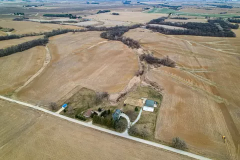 3605 Big Hill Rd, Chadwick, IL 61014