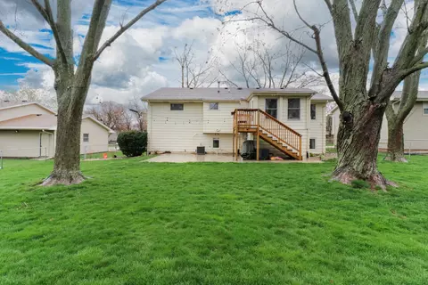 Exterior - 105 S Orr Dr, Normal, IL 61761 photo 9 of 9