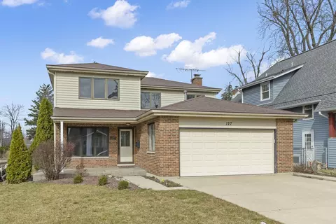 Exterior - 127 E Grantley Ave, Elmhurst, IL 60126 photo 2 of 8