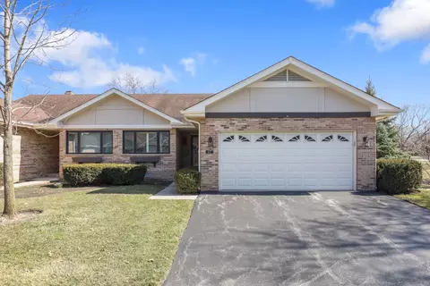 117 Villa Way #117, Bloomingdale, IL 60108
