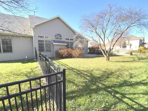 Exterior - 1902 Vale St, Champaign, IL 61822 photo 15 of 19