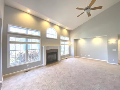 Living - 1902 Vale St, Champaign, IL 61822 photo 2 of 4