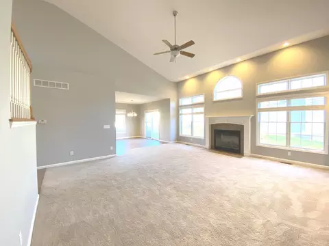 Living - 1902 Vale St, Champaign, IL 61822 photo 3 of 4