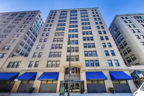 740 S Federal St #1007, Chicago, IL 60605