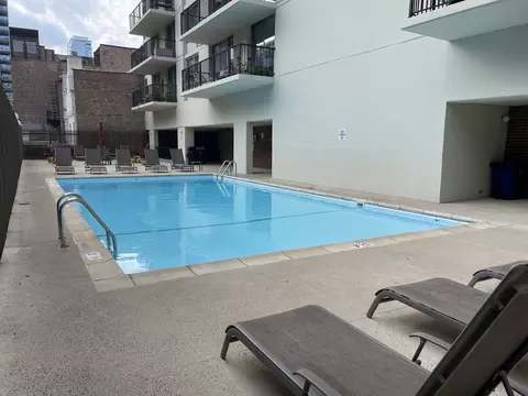 71 E Division St #1804, Chicago, IL 60610 photo 15