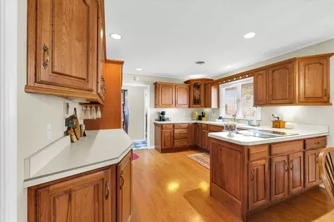 Kitchen - 410 E Samuel St, Assumption, IL 62510 photo 3 of 5