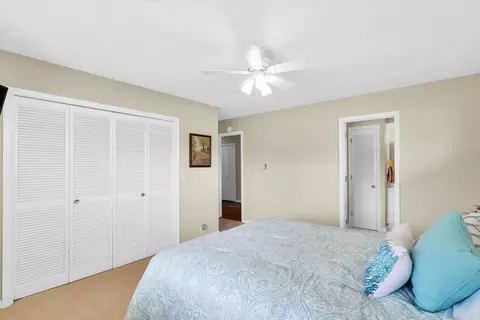 Bedroom - 410 E Samuel St, Assumption, IL 62510 photo 1 of 5