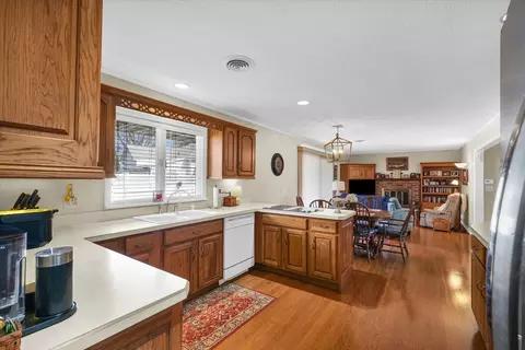 Kitchen - 410 E Samuel St, Assumption, IL 62510 photo 2 of 5
