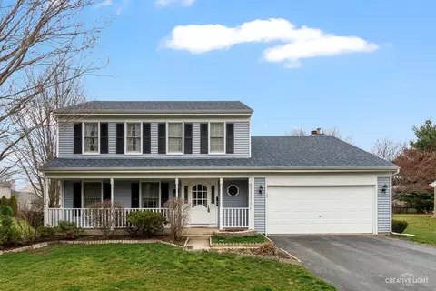 203 Thornbury Dr, Oswego, IL 60543