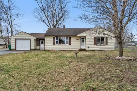 417 W Goold St, Braceville, IL 60407