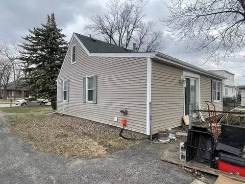 Exterior - 7240 Oketo Ave, Bridgeview, IL 60455 photo 6 of 8