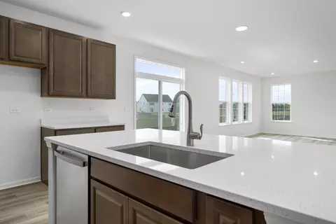1847 Marbella Dr, Elgin, IL 60124 photo 7