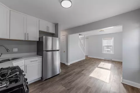 220 E 141st St, Dolton, IL 60419 photo 4
