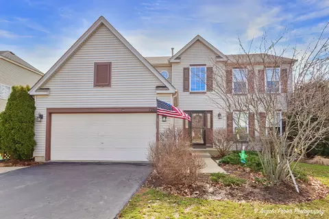 1266 S Wildmeadow Rd, Round Lake, IL 60073