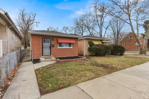 Exterior - 10002 S Normal Ave, Chicago, IL 60628 photo 2 of 4