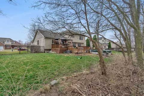 Exterior - 1954 Kingtree Dr, Morris, IL 60450 photo 5 of 7
