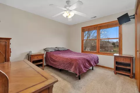 Bedroom - 1954 Kingtree Dr, Morris, IL 60450 photo 3 of 5