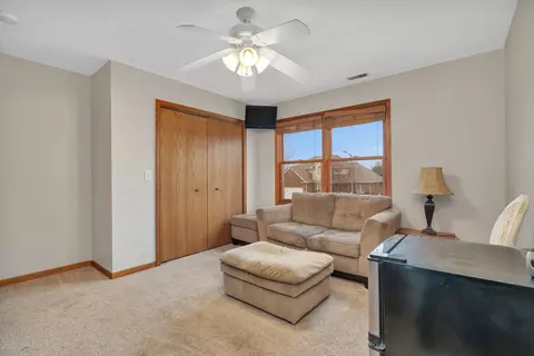 Bedroom - 1954 Kingtree Dr, Morris, IL 60450 photo 5 of 5