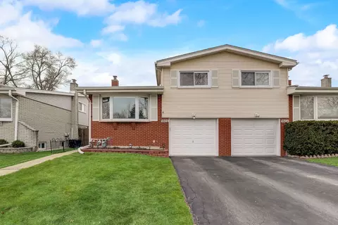 1802 N Wilshire Ave, Arlington Heights, IL 60004