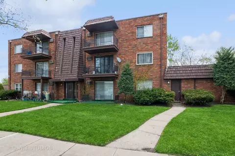 903 Elder Rd #5, Homewood, IL 60430
