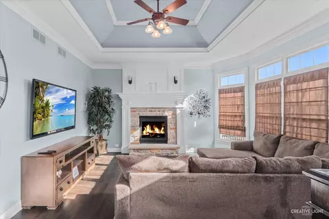 Living - 1351 Dodson Ave, Elburn, IL 60119 photo 2 of 3