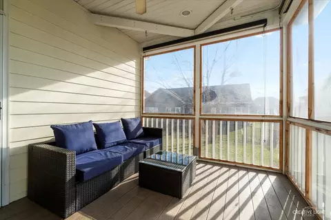 Exterior - 1351 Dodson Ave, Elburn, IL 60119 photo 6 of 10