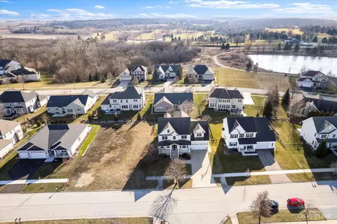 View/Area - 1351 Dodson Ave, Elburn, IL 60119 photo 4 of 4