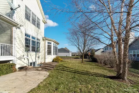 Exterior - 1351 Dodson Ave, Elburn, IL 60119 photo 8 of 10