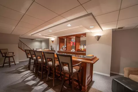 Living - 607 Chatham Cir, Algonquin, IL 60102 photo 3 of 5