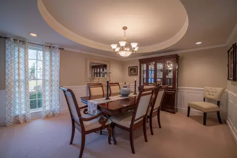Dining - 607 Chatham Cir, Algonquin, IL 60102 photo 1 of 1