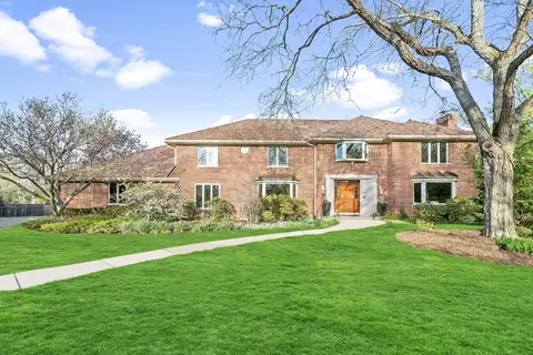 1491 Harlan Ln, Lake Forest, IL 60045