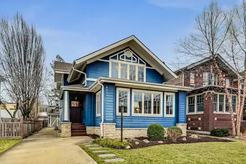 4443 N Mozart St, Chicago, IL 60625
