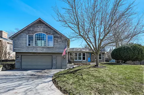 5817 S Thurlow St, Hinsdale, IL 60521