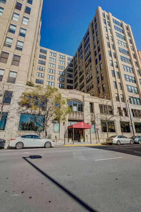 728 W Jackson Blvd #1104, Chicago, IL 60661
