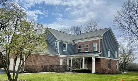 174 Princeton Ln, Glenview, IL 60026