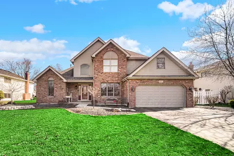 652 Lisson Grv, New Lenox, IL 60451