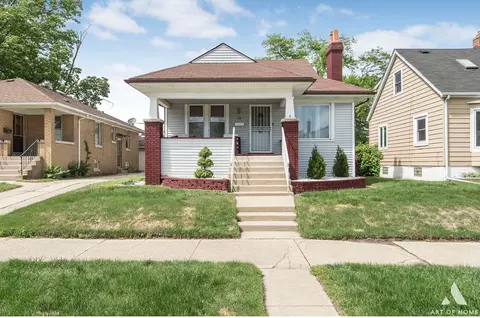 38 Elizabeth St, Calumet City, IL 60409