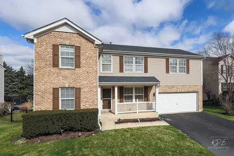 2408 Mckenzie Ct, Aurora, IL 60503