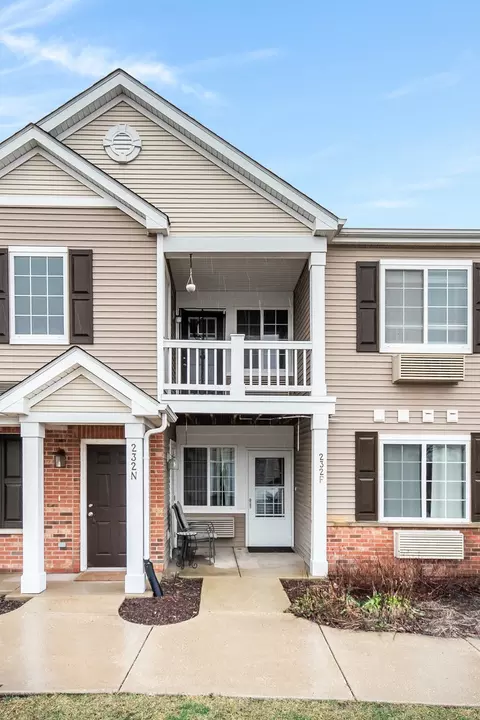 232 Bertram Dr #F, Yorkville, IL 60560