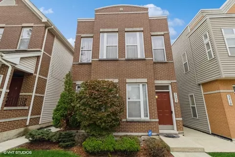 5355 W Galewood Ave #B, Chicago, IL 60639